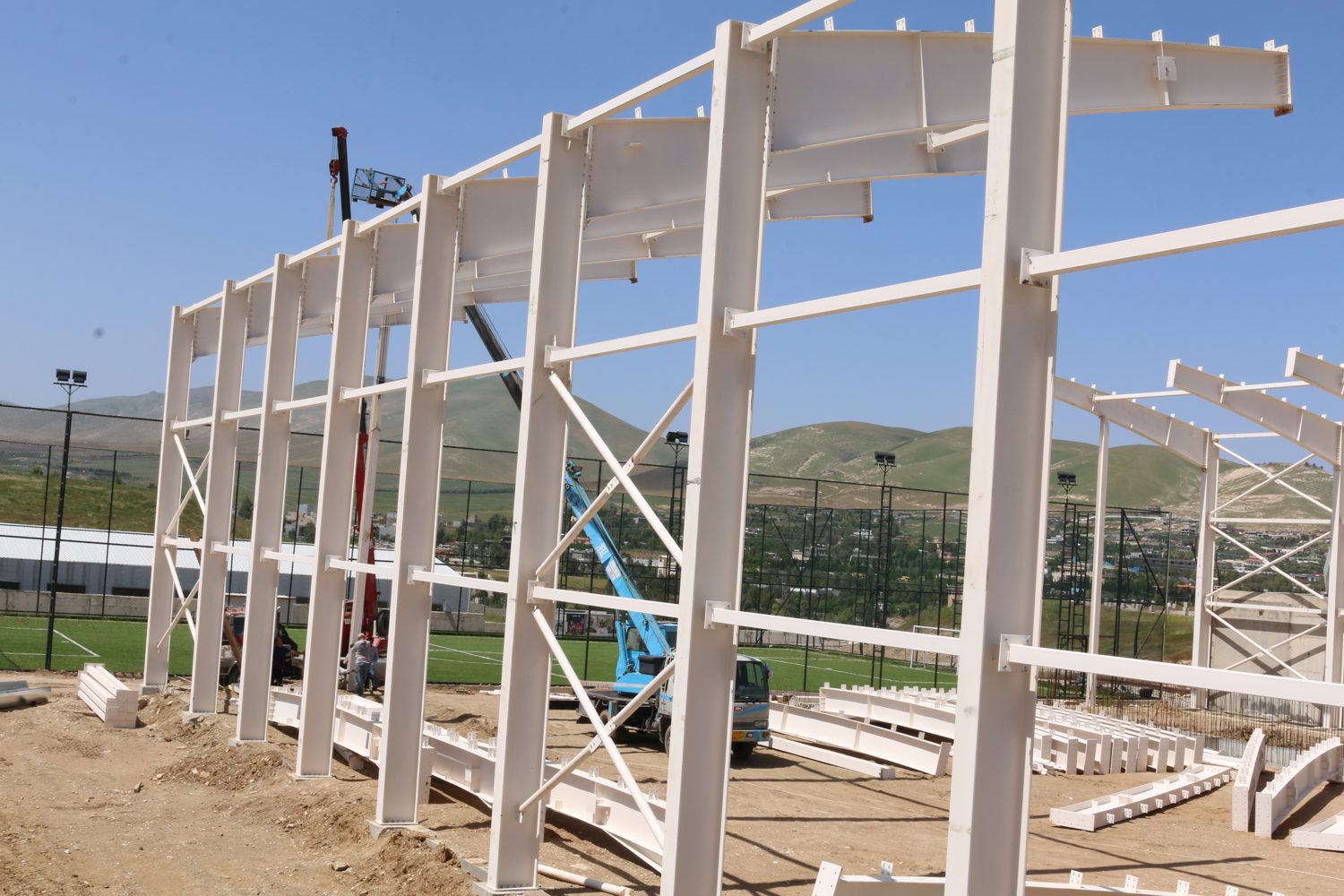 Real Mateen Soleh steel structure photograph 14